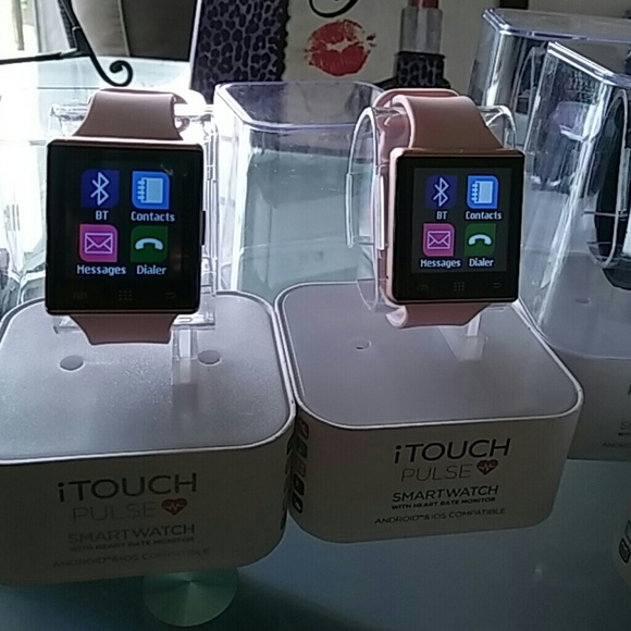 iTouch Pulse Smart Watch - Picture 4 of 6